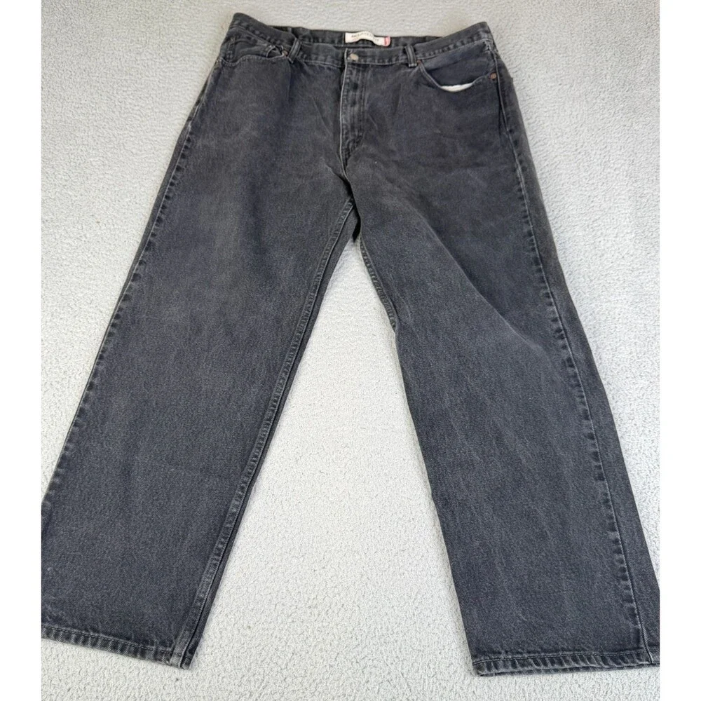 LEVI'S 550 Relaxed Jeans Mens 42x32 Black Light Wash Tapered Streetwear